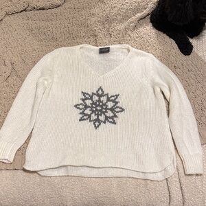 Wooden Ships Cream V-Neck Sweater with dark gray Snowflake